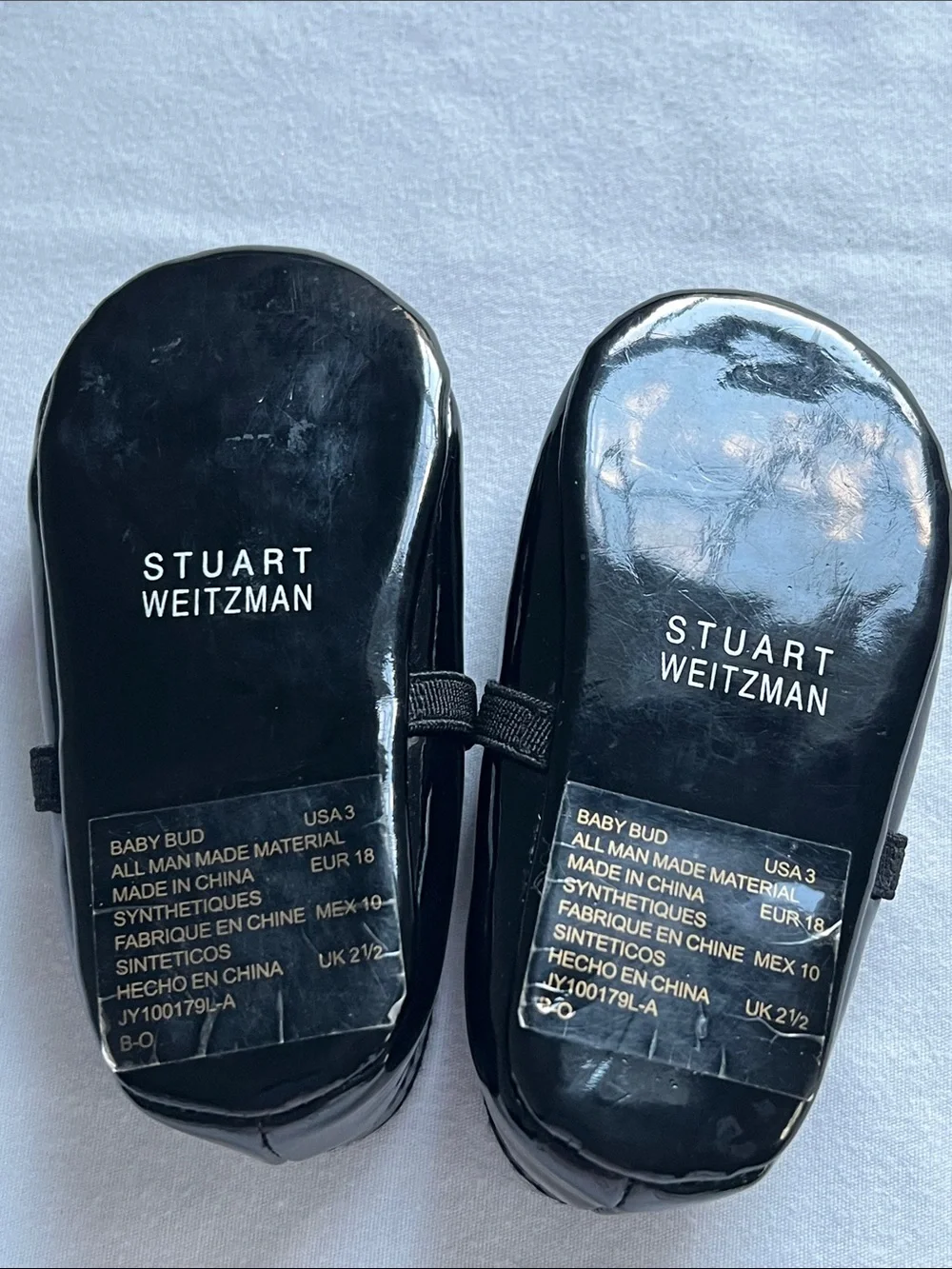 Stuart Weitzman | Baby Shoes Black Patent Mary Janes with Flower Accent Size 3